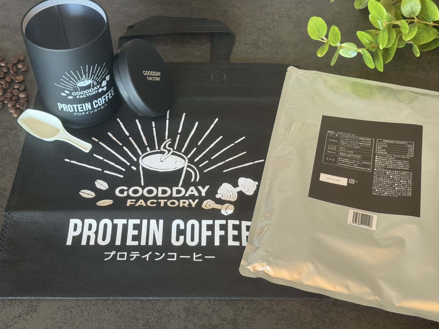 メガロスプロテインコーヒー キャニスター缶＆詰め替え用（280ｇ）セット